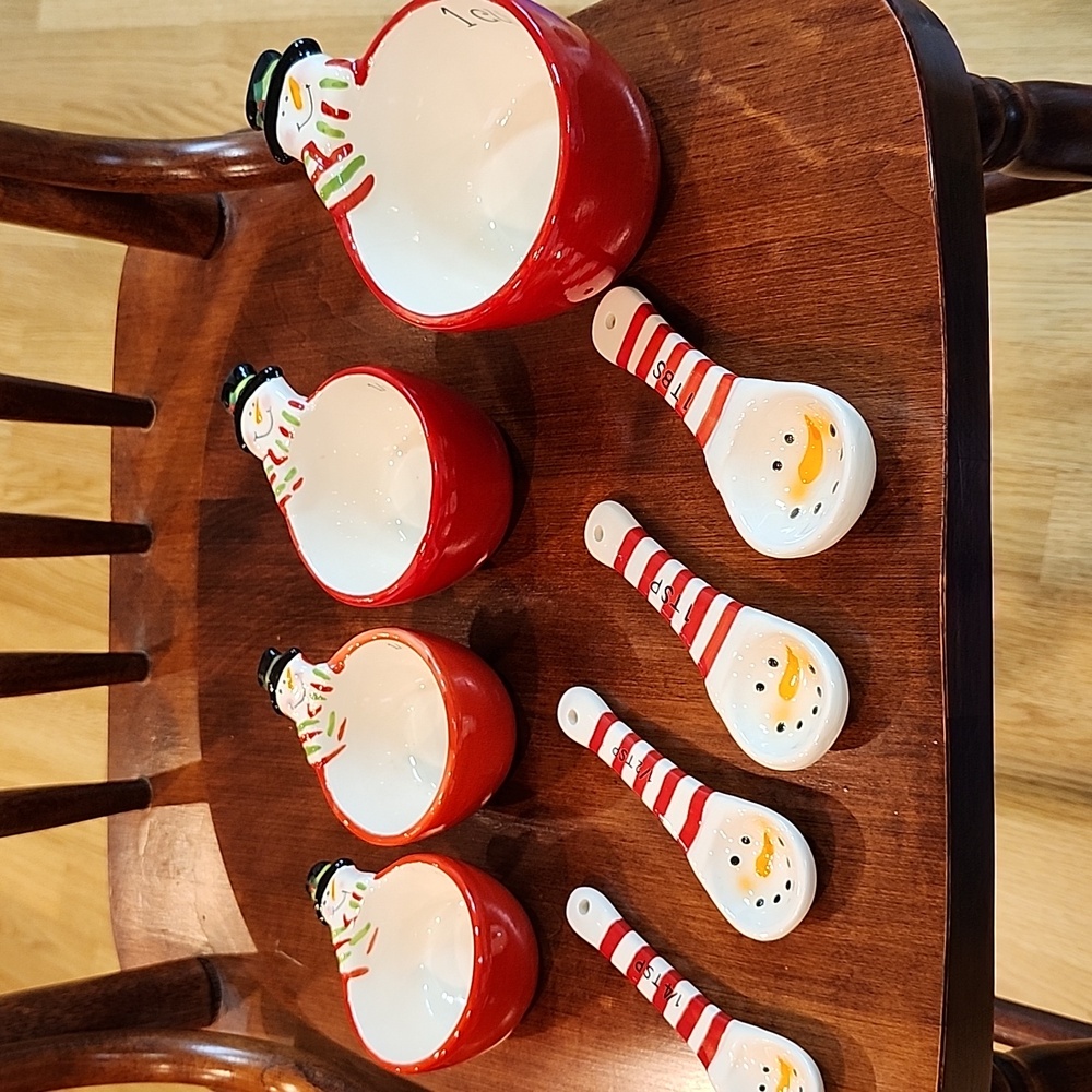 Festive Red and White Measuring Cups and Spoons Set
